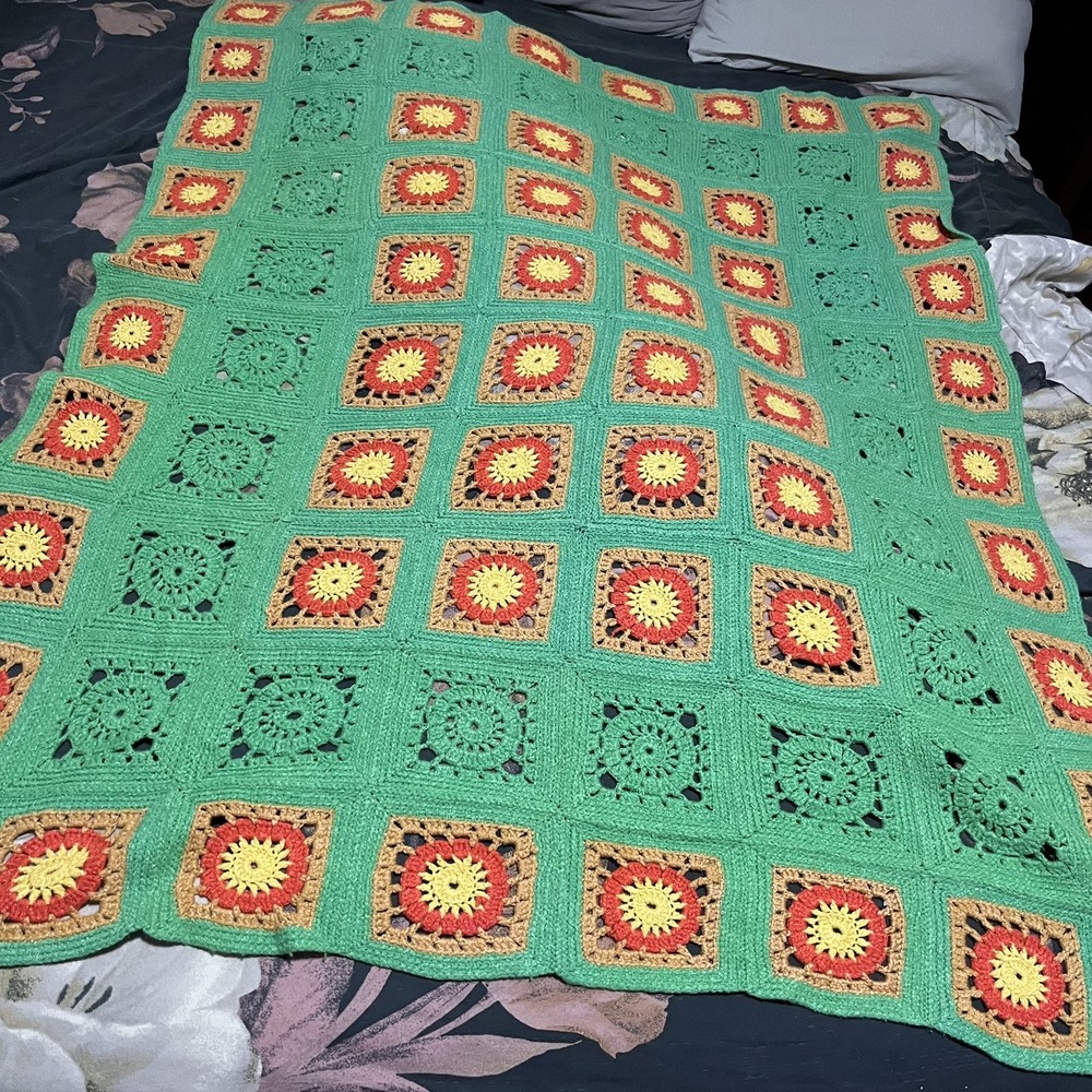 Handmade Crochet Granny Square Afghan Blanket Green Retro Throw 52x63 Boho